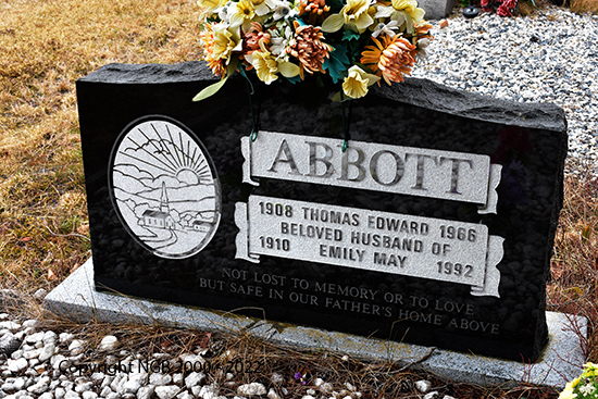 Thomas Edward & Emily May Abbott