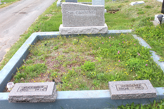 Augustus, Margaret  & Unknown Canning