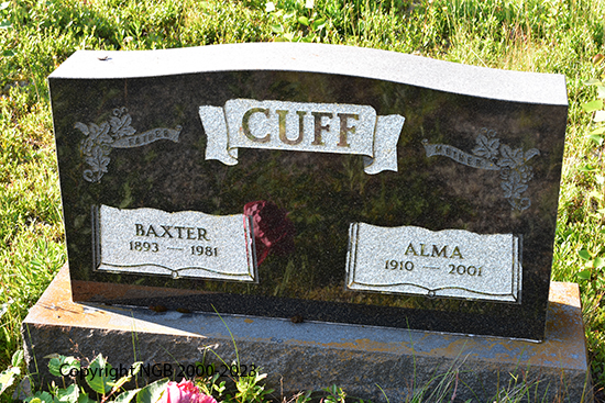 Baxter & Alma Cuff