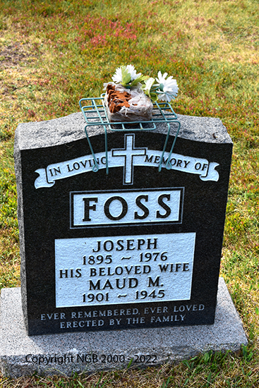 Joseph & Maud M. Foss