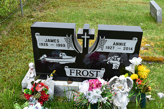 James, Annie & Carl Frost