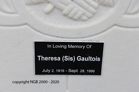 Theresa (Sis) Gaultois