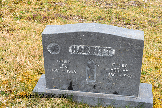 Levi & Hannah Harfitt 