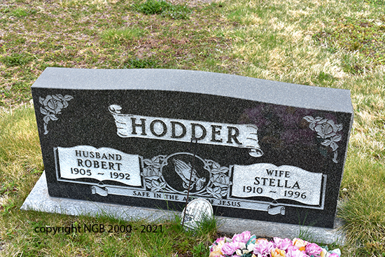 obert & Stlla Hodder