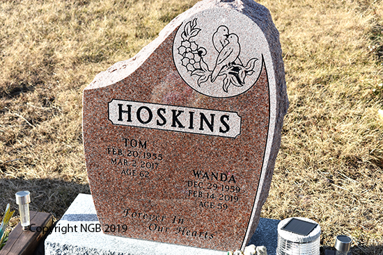 Tom & Wanda Hoskins