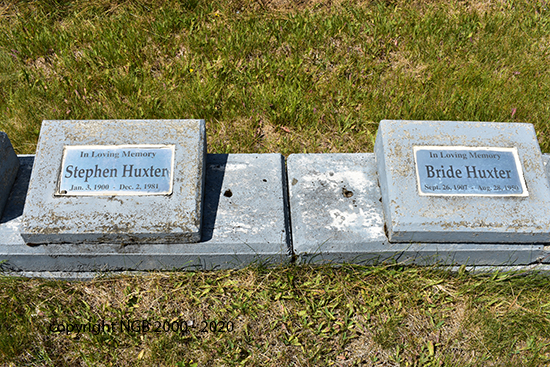 Stephen *amp; Bride Huxter