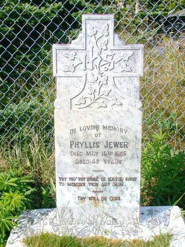 Phyllis Jewer