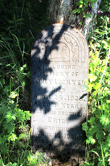 Sidney & Eric Lockyer