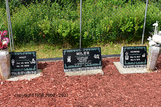 Raymond & Violet Miles