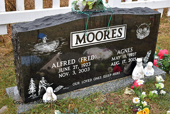 Alfred & Agnes Moores