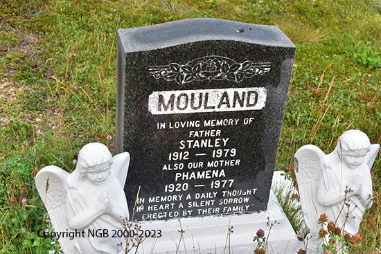 Stanley & Phamena Mouland