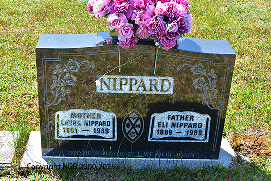 Laura & Eli Nippard