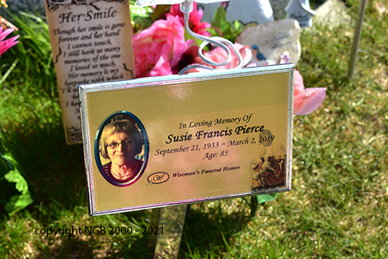 Charles & Susy Pierce