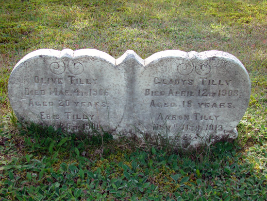 Olive, Aaron and Gladys Tilly