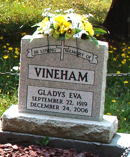 Gladys Eva Vineham