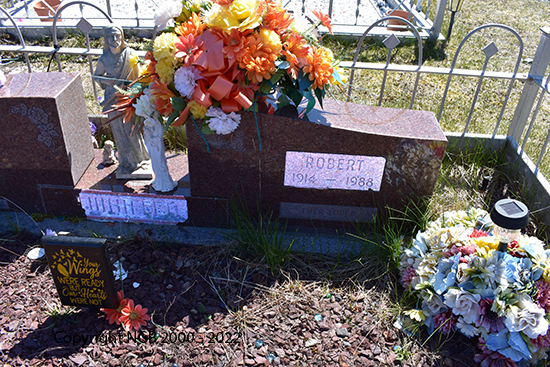 Robert & Cecilia Whiffen