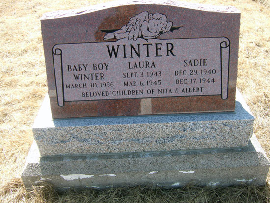 Baby and Laura Winter