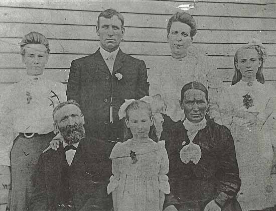 Snelgrove Family 1907