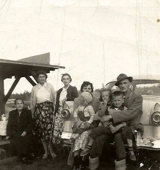 Cyril  Fisher and Family c1955