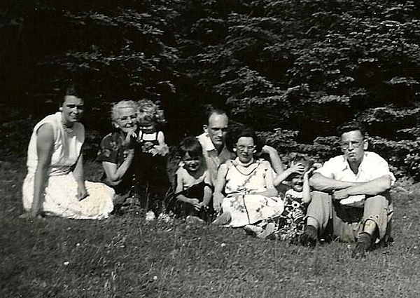 Cyril Fisher  Family Travelling to Ontario 1958