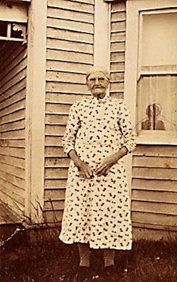 My Great Gramma Annie Lodge MartinKing - Elliston - 1940s