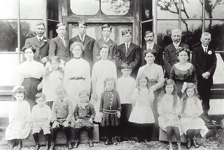 Hartigan Family - 1915