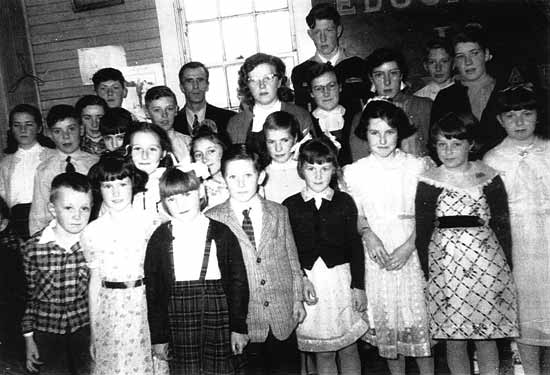 Kingman's Cove School Children - 1958