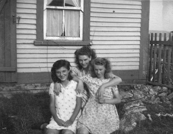 Mabel Coffin (on left)