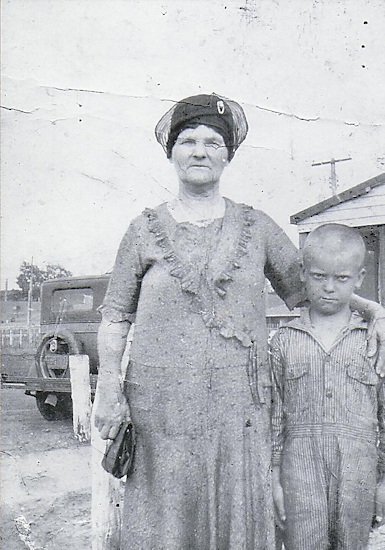 Elizabeth Ann Hunt and Unknown Child - Harbour Grace