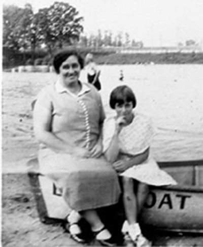 Anna Ward (Costello)