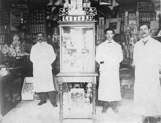 Collier's Grocery - 1905