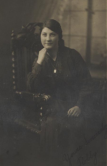 Elizabeth Gellately - 1917