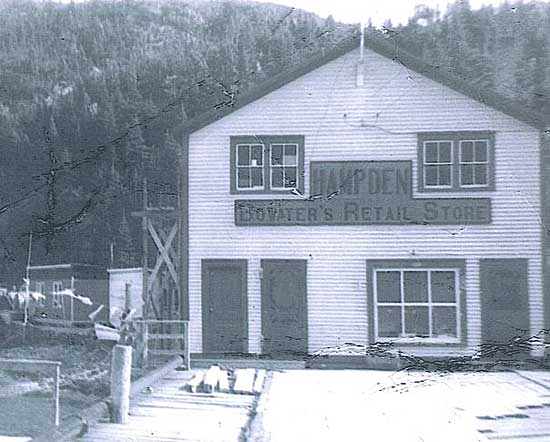 Bowater's Retail Store in Hampden