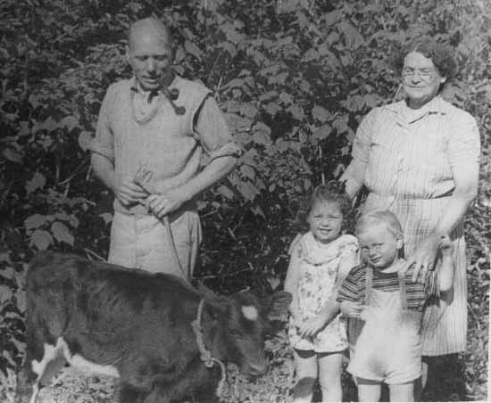 Tryphena and Tom Wells in 1945