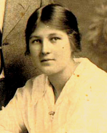 Kathleen Baker - c1918